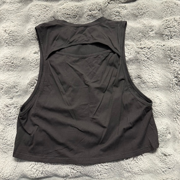 Workout Tank - Picture 3 of 3